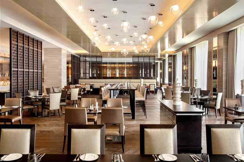 酒店家具,酒店固裝家具,酒店家具定制廠家,酒店套房家具,五星級酒店家具