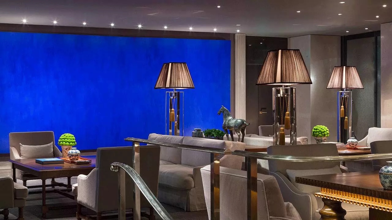 酒店家具,五星級酒店家具,酒店家具定制廠家,酒店家具定制,酒店套房家具