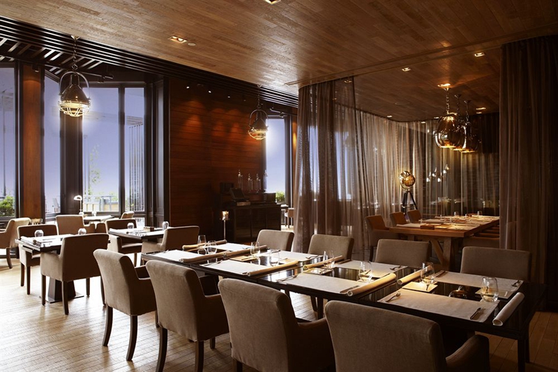 酒店家具,五星級酒店家具,酒店家具定制廠家,酒店家具定制,酒店套房家具