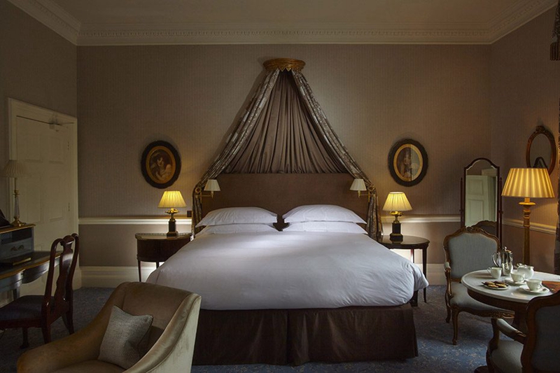 酒店家具,五星級酒店家具,酒店家具定制廠家,酒店家具定制,酒店套房家具