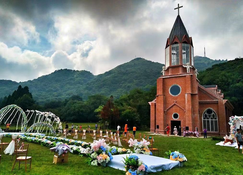 酒店家具,五星級酒店家具,酒店家具定制廠家,酒店家具定制,酒店套房家具