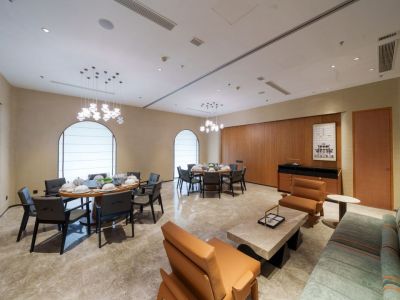 酒店家具小妙招：如何區(qū)分硬木家具和軟木家具